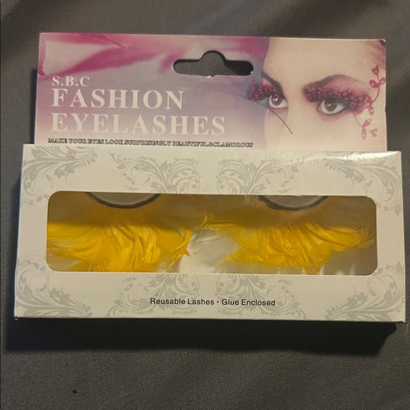 Fashion Eyelashes - Yellow - Picture 1 of 2